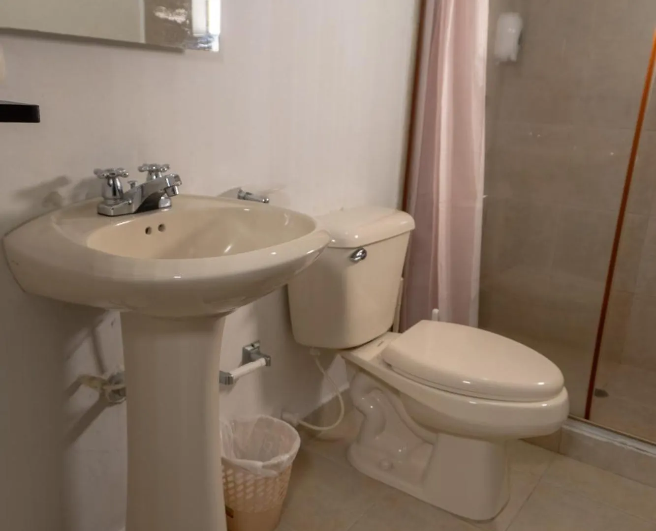 Aparta Hotel Roca Marina Santa Marta  Hotel apartamentowy Santa Marta (Magdalena)