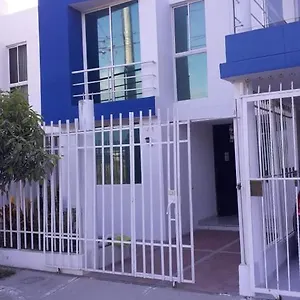 Сasa de vacaciones Casa Entera Amplia Y Confortable Cerca A Terminal De Buses Santa Marta, Santa Marta (Magdalena)